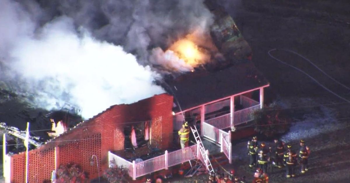 Home burning in eastern Wake County: Large flames, smoke fills the sky