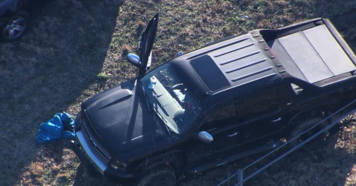 State Highway Patrol surrounds pickup truck on I-587 in Wilson County