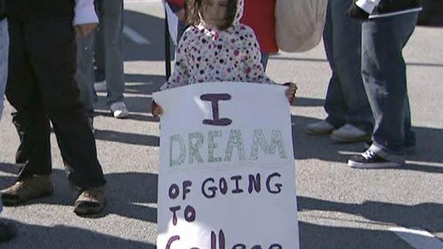 Dream Act would make students citizens