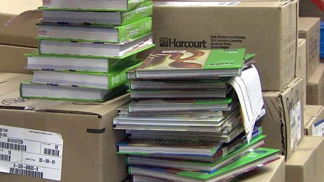 State needs more oversight of textbooks, auditor says