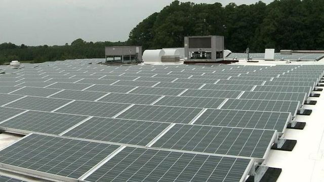 Warren school's solar panels make money, enlighten students