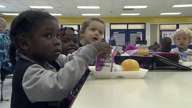 HB2 dispute jeopardizes school lunch subsidies, special ed funding