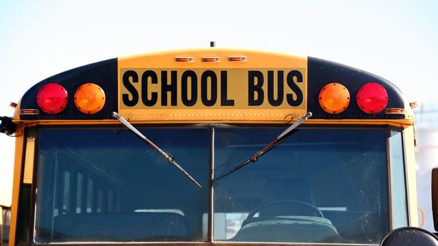 WRAL Investigates: School buses have safety defects 