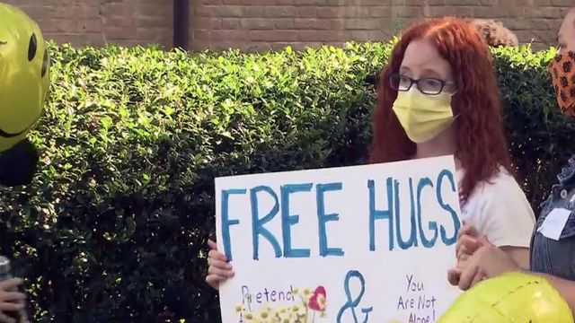 Parents show stressed UNC-Chapel Hill students they have support