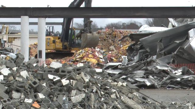 Crews demolish Plymouth elementary school because of mold