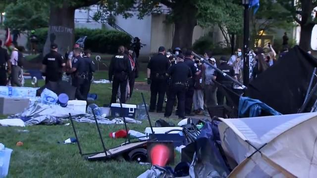 Police begin breaking up pro-Palestinian protest at UNC-Chapel Hill