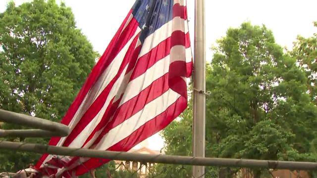 American flag goes back up on UNC campus
