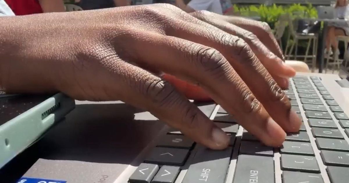 AI reshapes NC student job prospects as entry-level hiring slows, state officials stepping in