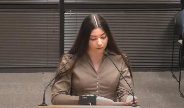 Wake学校调查雅典大道阅读作业