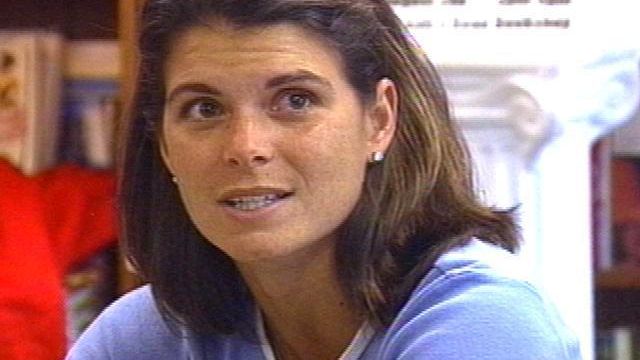 Mia Hamm on the other football: 'I didn't really enjoy getting hit