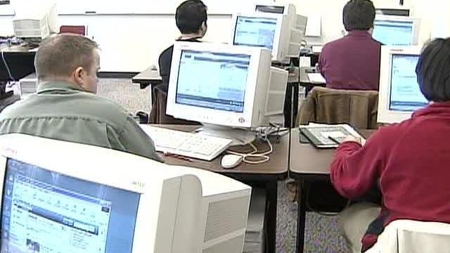 Community College Adminstrators Want Funds from Tuition Hikes