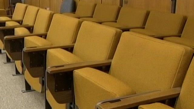 Senate Bill Calls for Grand Jury Reform 