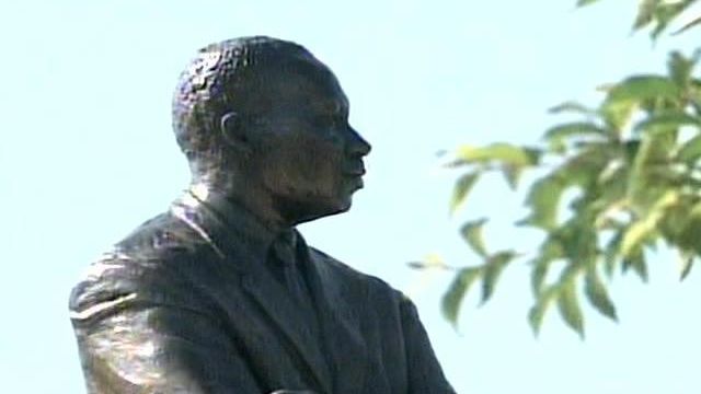 Rocky Mount Residents Not Pleased With Return of MLK Statue