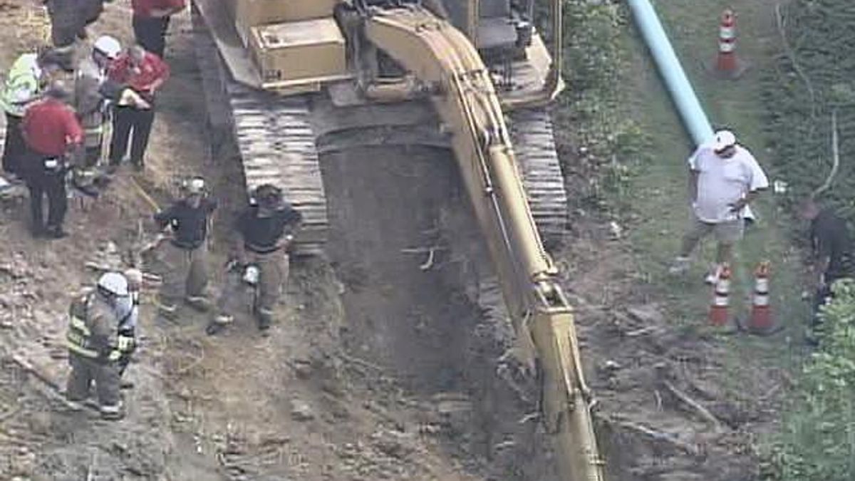 Recovery Effort Under Way to Retrieve Buried Worker