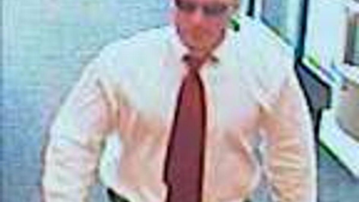 Police Seek Man With Stolen Credit Cards :: WRAL.com