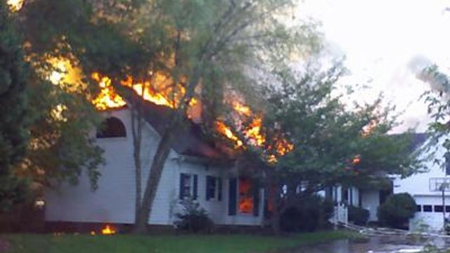 Raw Video of Raleigh House Fire
