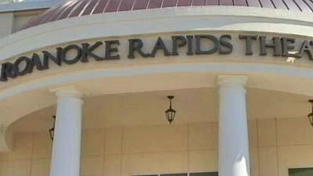 Embattled Roanoke Rapids Theatre gets new management