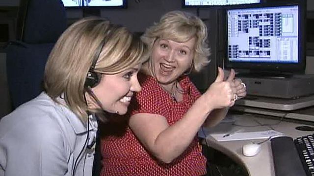Do My Job: Sit in the hot seat with 911 dispatchers