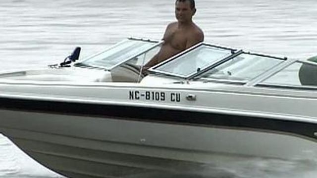 Boaters, campers brave weather