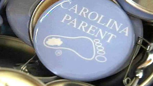 College seeks to ground 'helicopter parents'