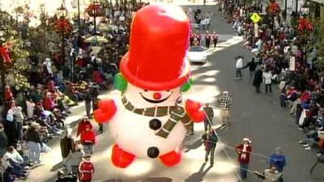 Parade kicks-off holiday season