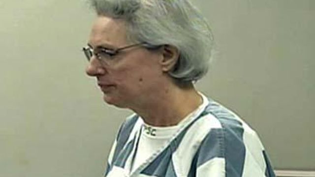 Prosecutor: Woman wanted to kill elderly mother