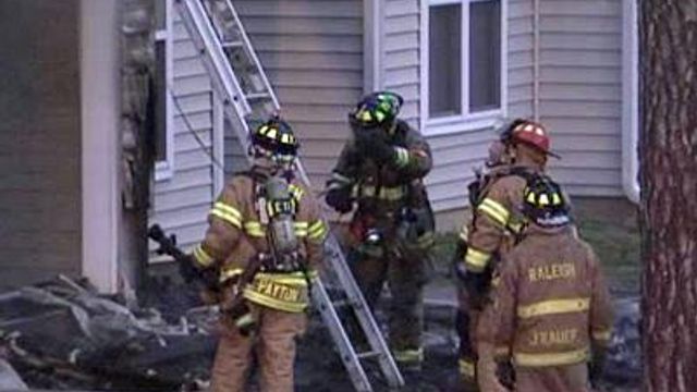 Cigarette to blame for apartment fire