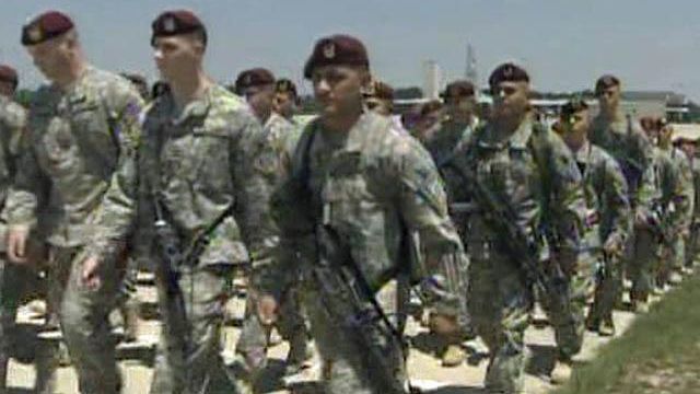 Army secretary: Soldiers need better help with health