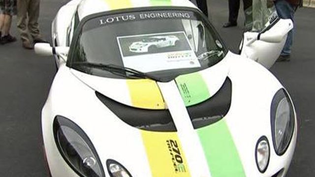 Hybrid, energy efficient cars go on tour