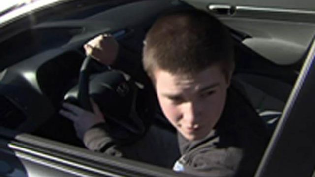 Parents urged to spend more time with their teen driver