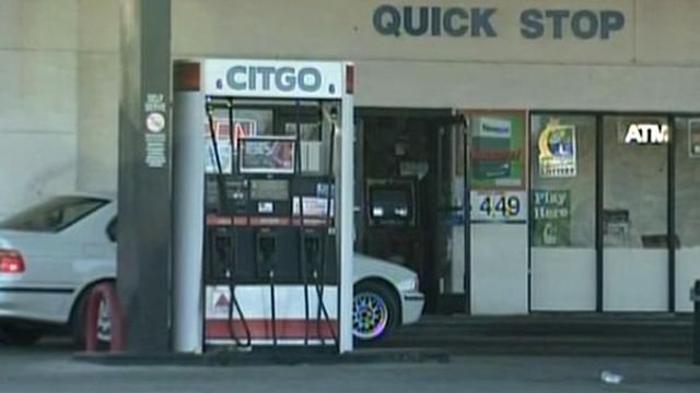 Sheriff's deputy injured in gas station fight