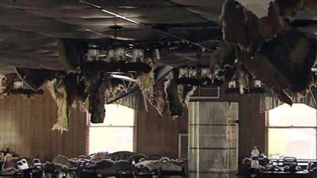 04/19: Fire destroys Smithfield restaurant