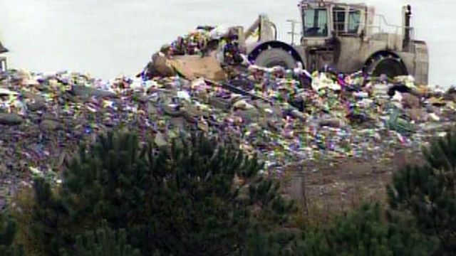 Lawmakers give final approval to landfill spray bill