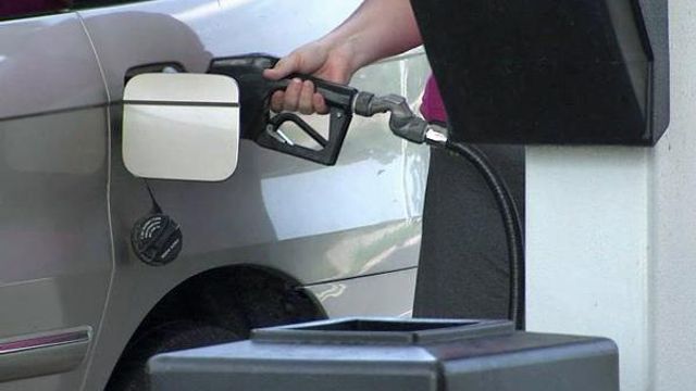 Motorists watch gas prices as summer approaches