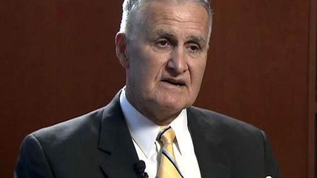 Web only: Shelton discusses military, business leadership
