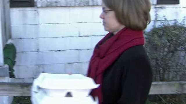 Dinner delivery brings holidays to the lonely