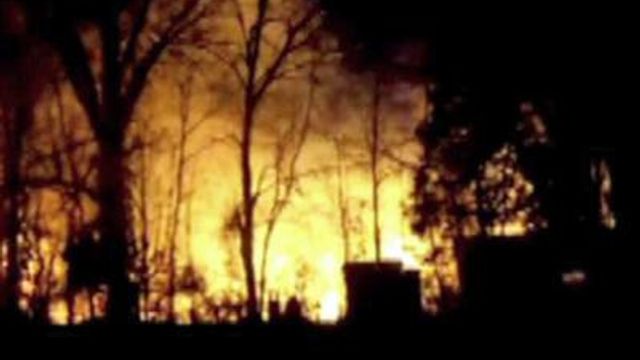 Warrenton farm supply store catches fire