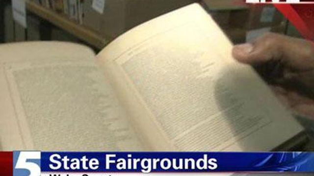 Wake libraries throw book sale