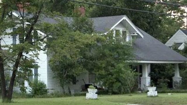 Bladen infant mauled, killed by dogs