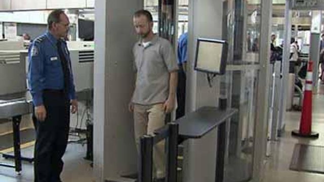 TSA recruiting workers at RDU ahead of summer travel