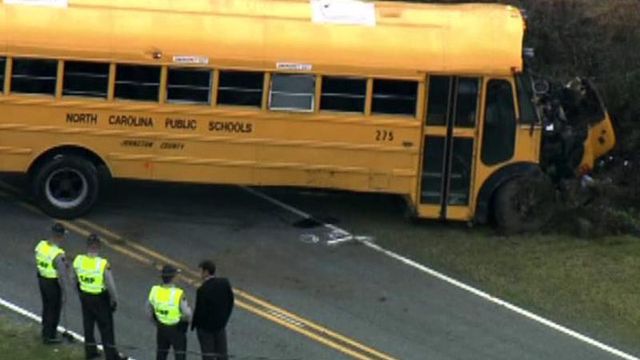 No serious injuries when school bus flips near Kenly