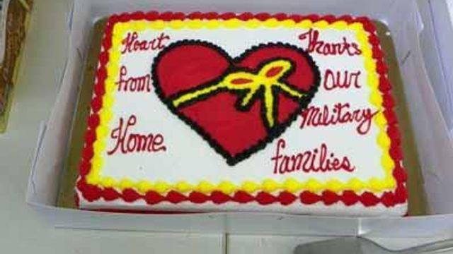 Teen throws party for military families