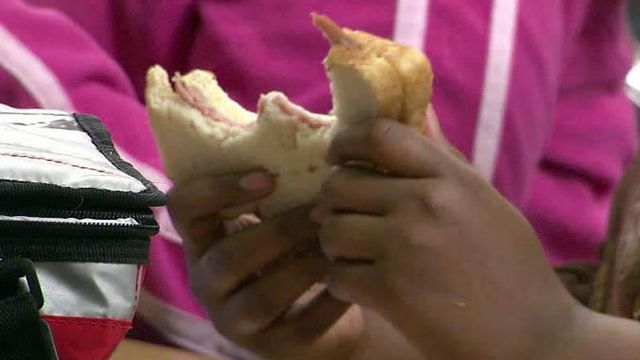 NC poised to ban 'lunch police'