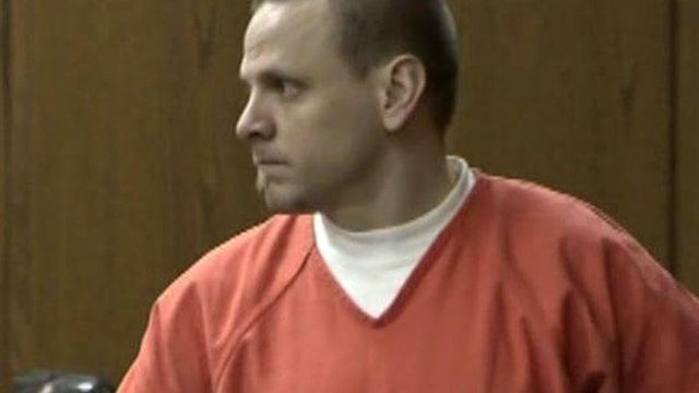 Man pleads not guilty in wife's 2005 stabbing death
