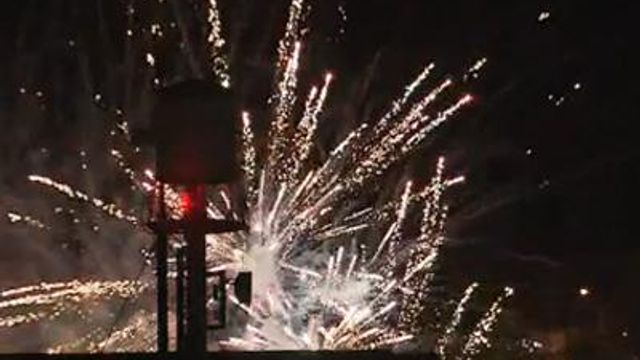 Raleigh's downtown fireworks gets mixed reviews