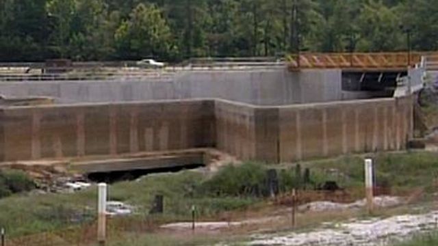 Hope Mills files lawsuit over failed dam