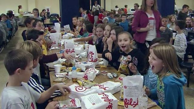 Students chow down on classmate's gesture of thanks