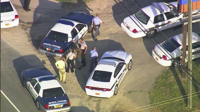 Wake deputies chase teens in stolen car