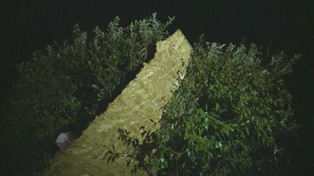 Pop-up storms cause damage in Henderson