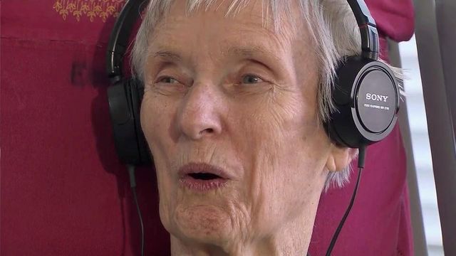 Music awakens memories for Alzheimer's patients